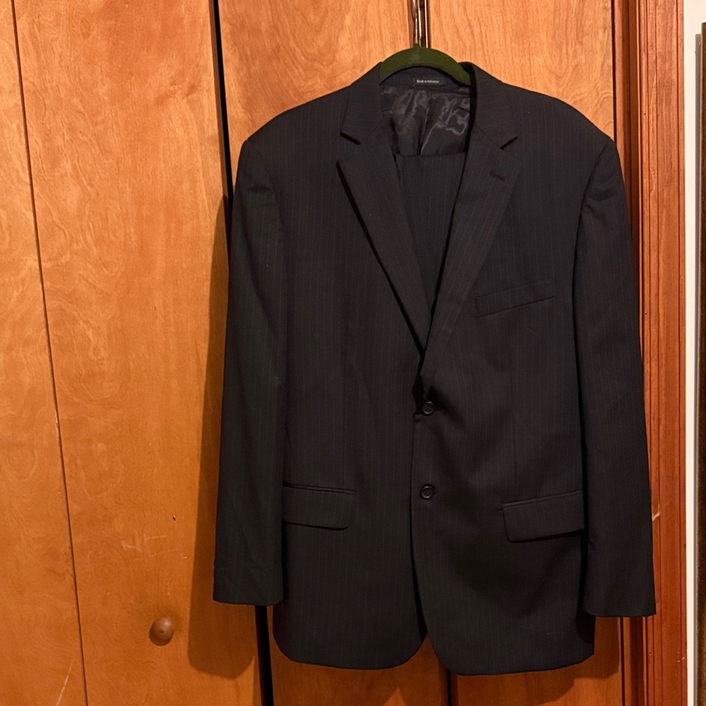 Men's Black Suit Pronto Uomo Platinum Suit Jacket and Pants